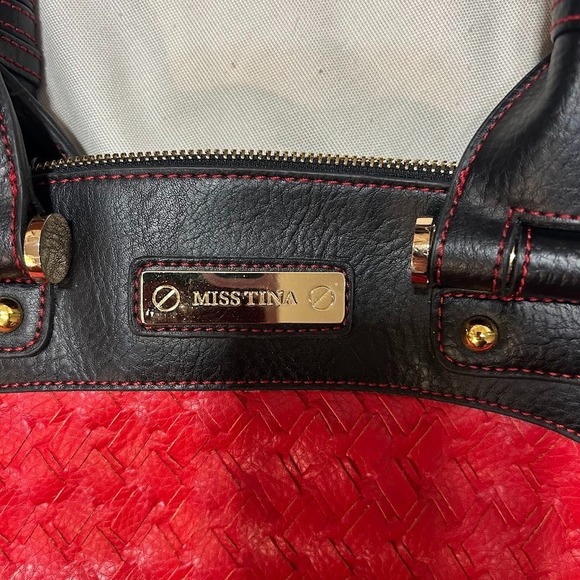 Miss Tina Taste of Couture Red Black Shoulder Bag Purse Handbag Braided Woven - Picture 3 of 10